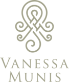 Logo | Vanessa Munis